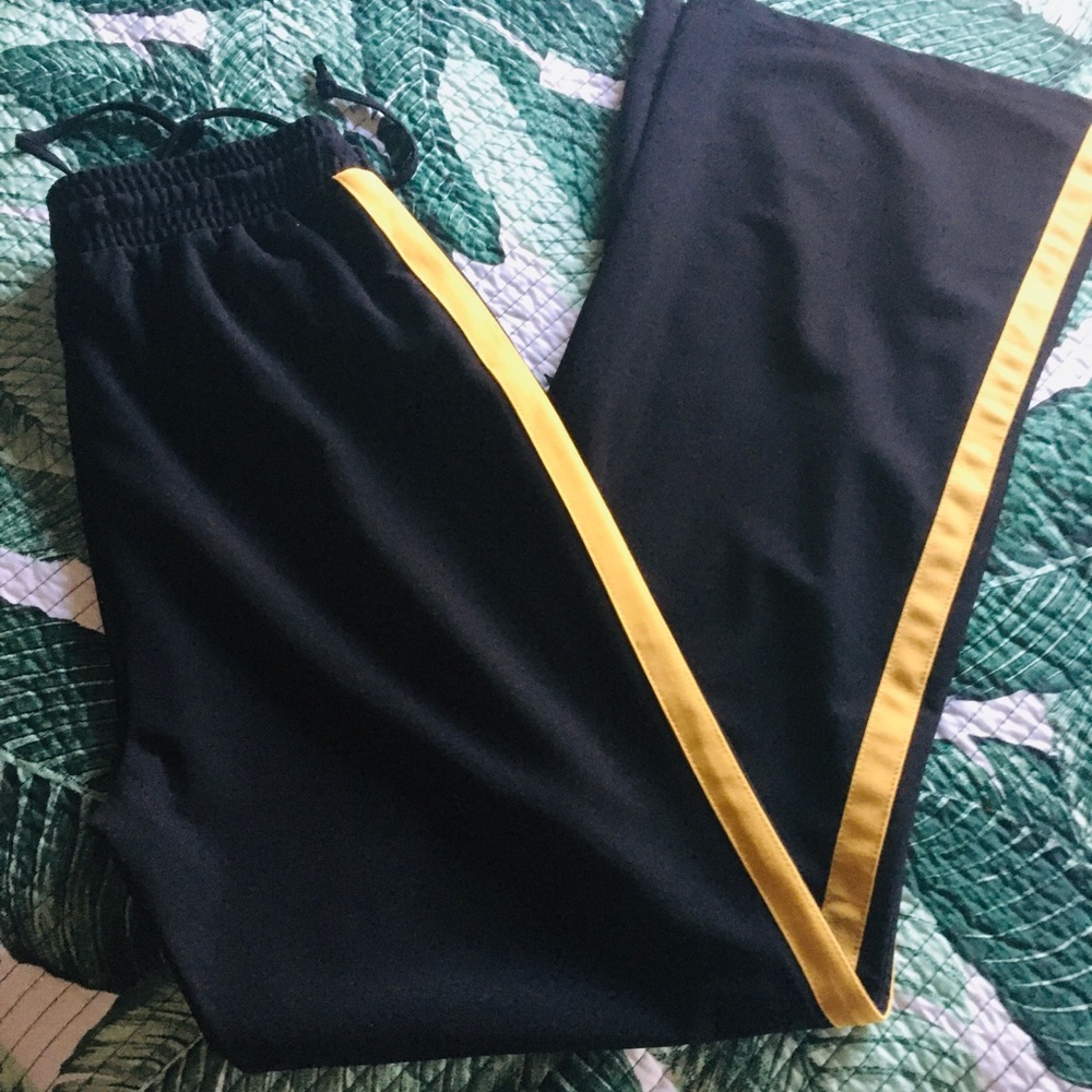 NW WHO WHAT WEAR BLACK YLLW/WHT STRIPES TRACK PANT